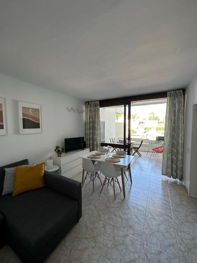 Pool View Apartment Primavera Arona  Eksteriør billede