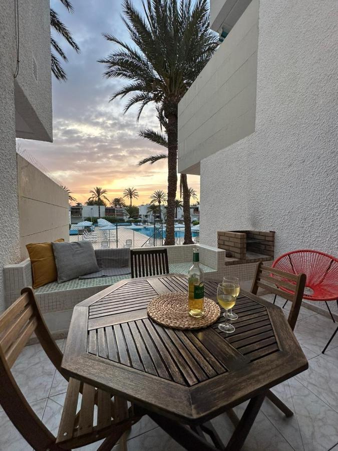 Pool View Apartment Primavera Arona  Eksteriør billede
